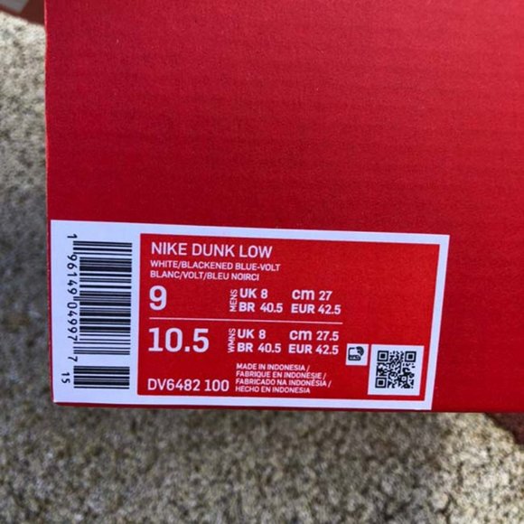 Nike Dunk Low x 3D Swoosh Sneakers - Picture 3 of 10